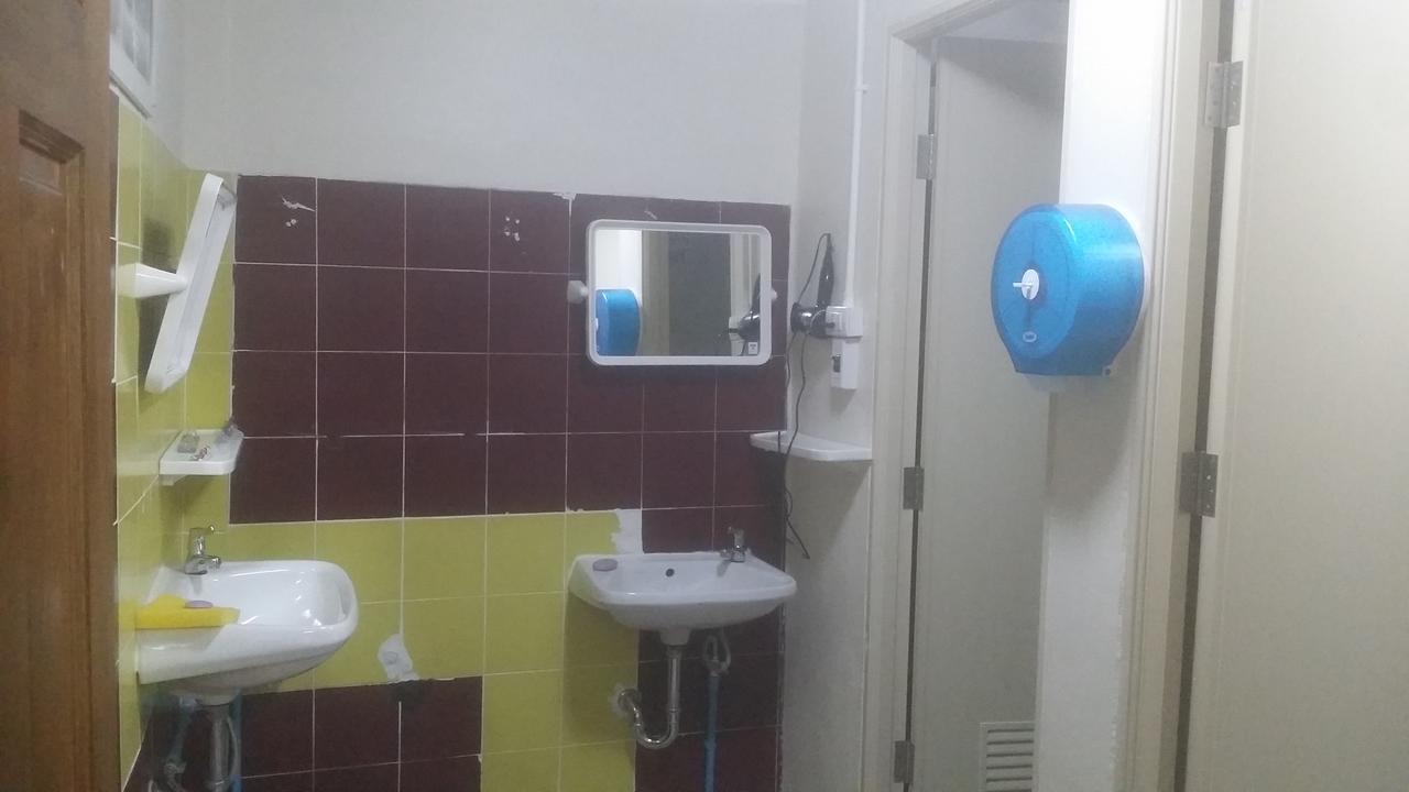 On Nut Hostel Ban Khlong Nang Li Екстер'єр фото