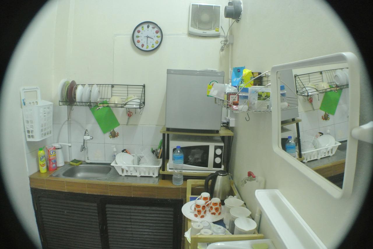 On Nut Hostel Ban Khlong Nang Li Екстер'єр фото