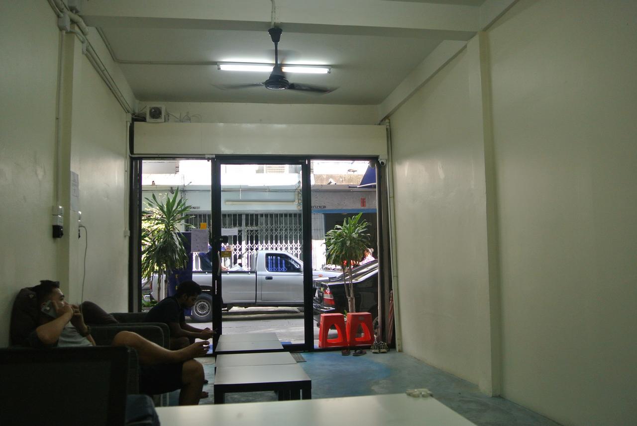 On Nut Hostel Ban Khlong Nang Li Екстер'єр фото